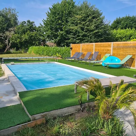 Floryanne Les Landes Bed & Breakfast
